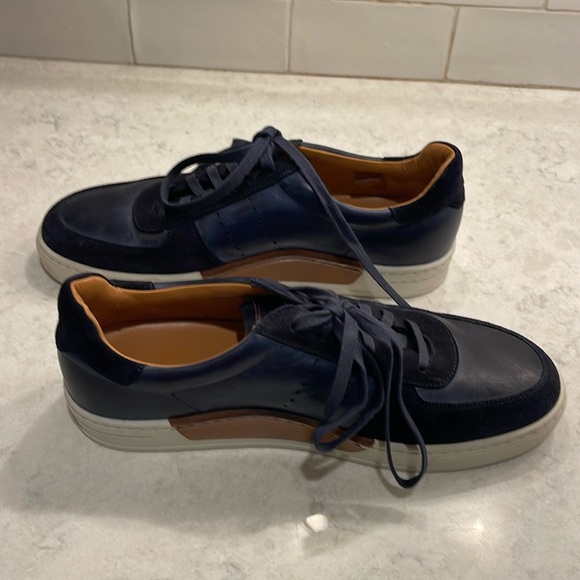 Magnanni Shoes, Black Leather and Suede Sneakers, size 9 - Picture 6 of 9